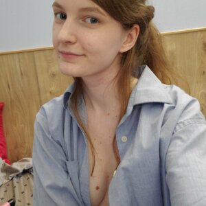 Cleodeschamps's media