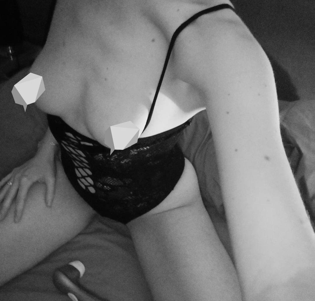 Complicecoquine's media
