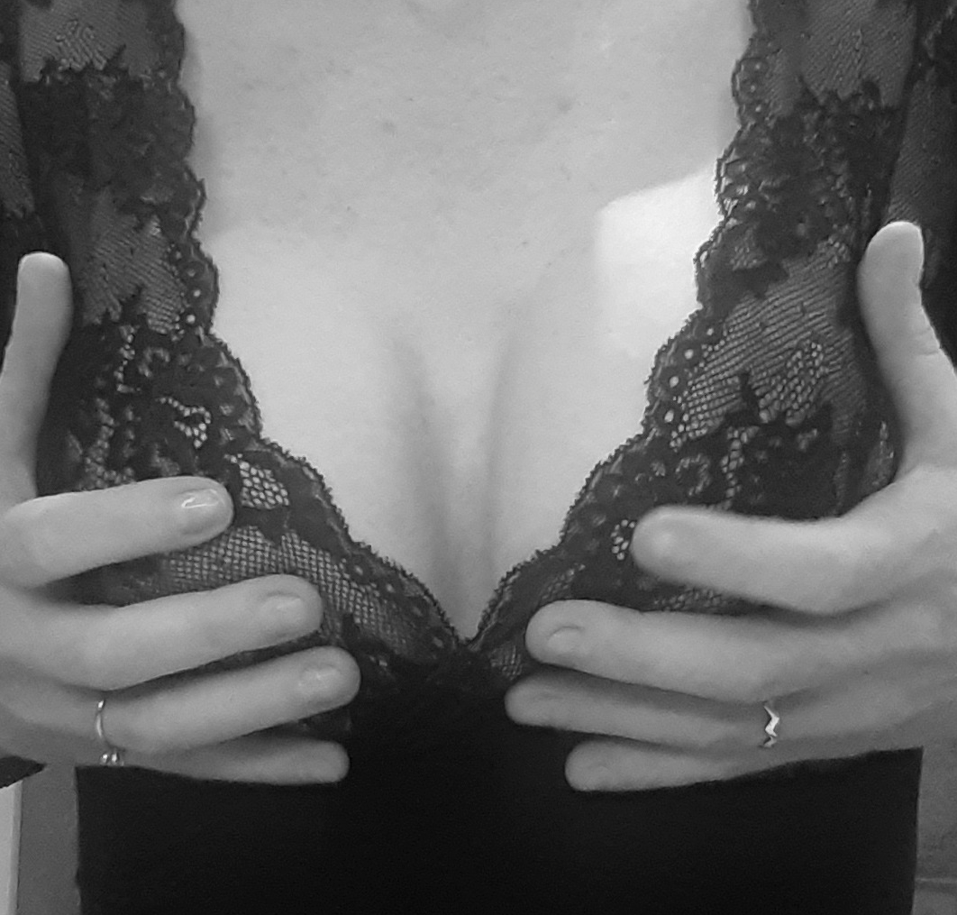 Coquine_et_excessive's media