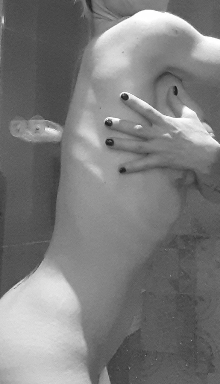 Coquine_et_excessive's media