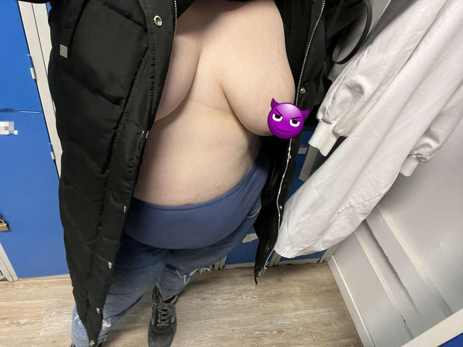 Coquine_hot_bbw_sex's media