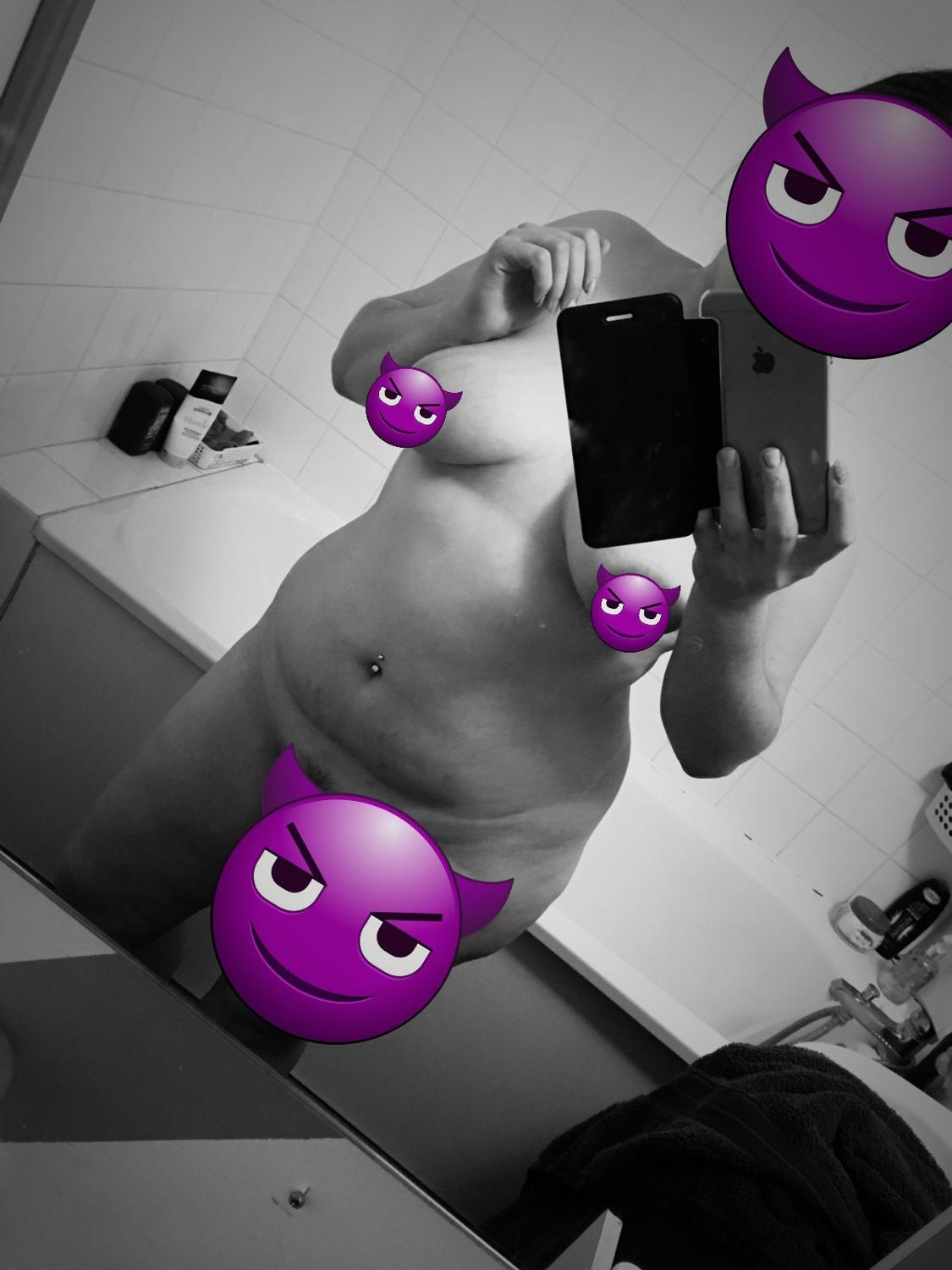 Coquine_hot_bbw_sex's media