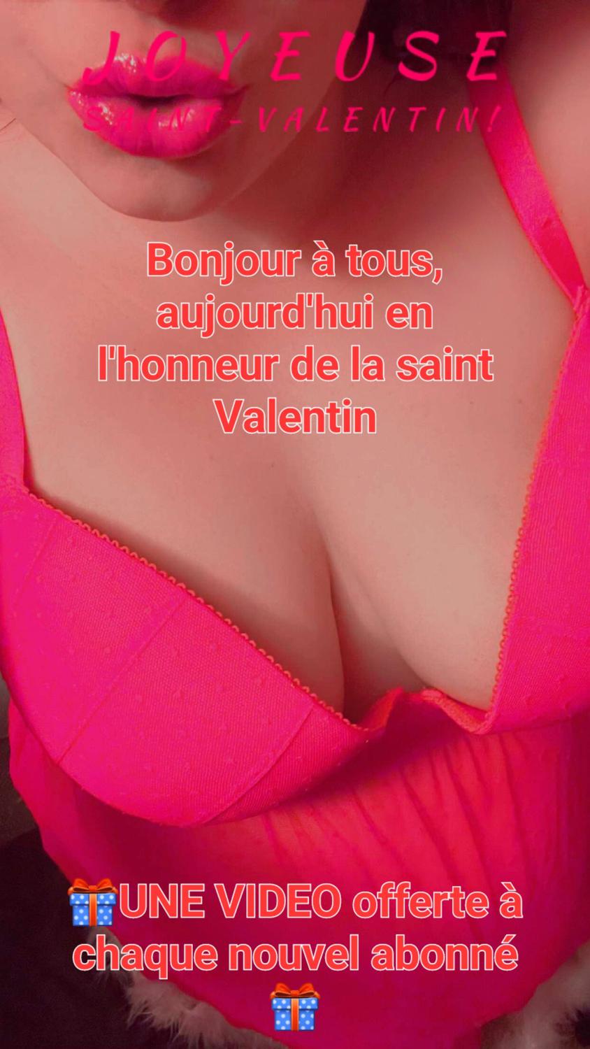 Coquine_hot_bbw_sex's media