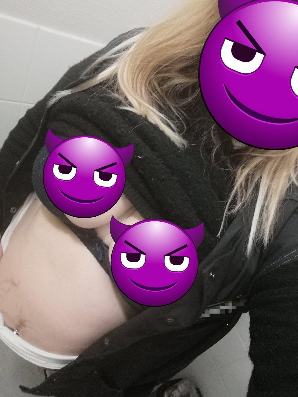 Coquine_hot_bbw_sex's media