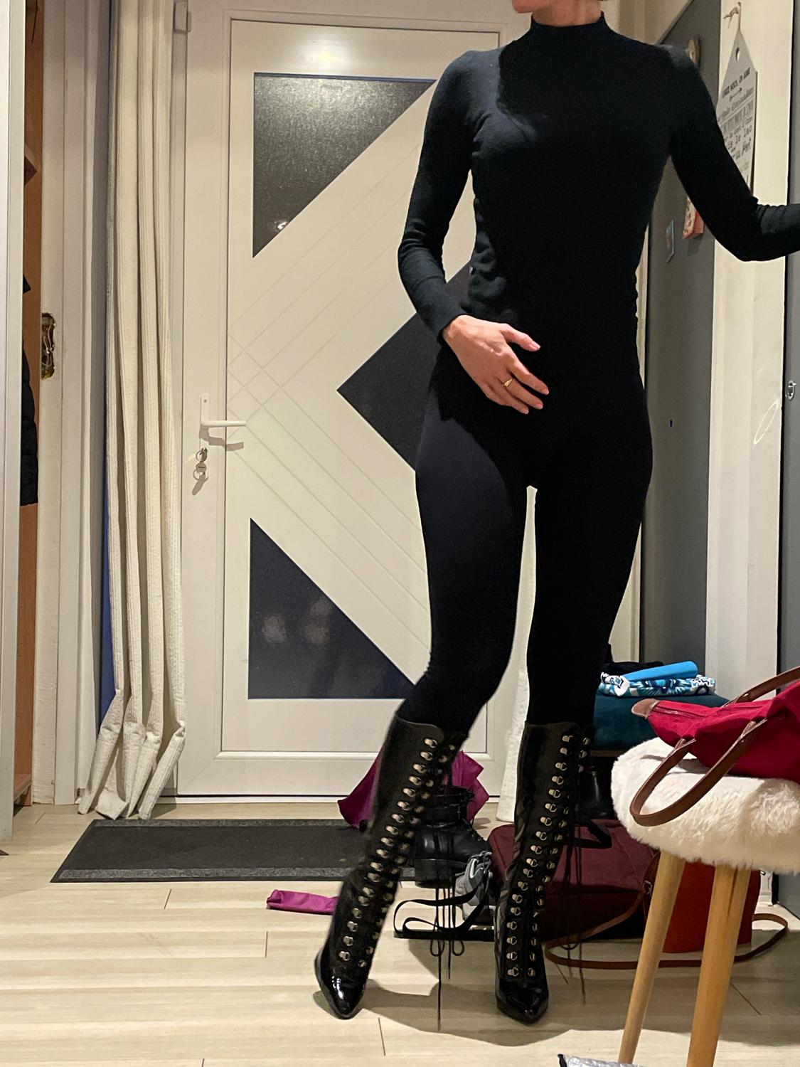 Corasexy's media