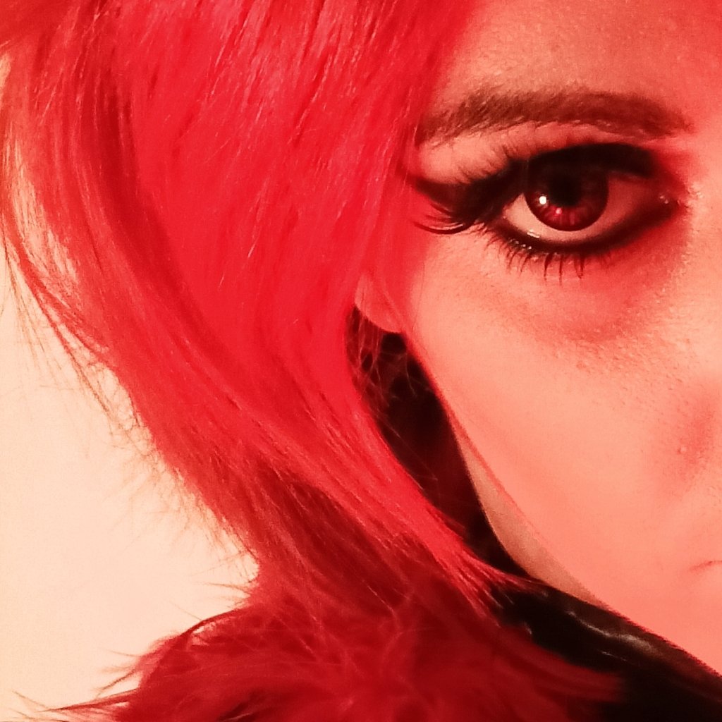 Cosplaydyanne's media