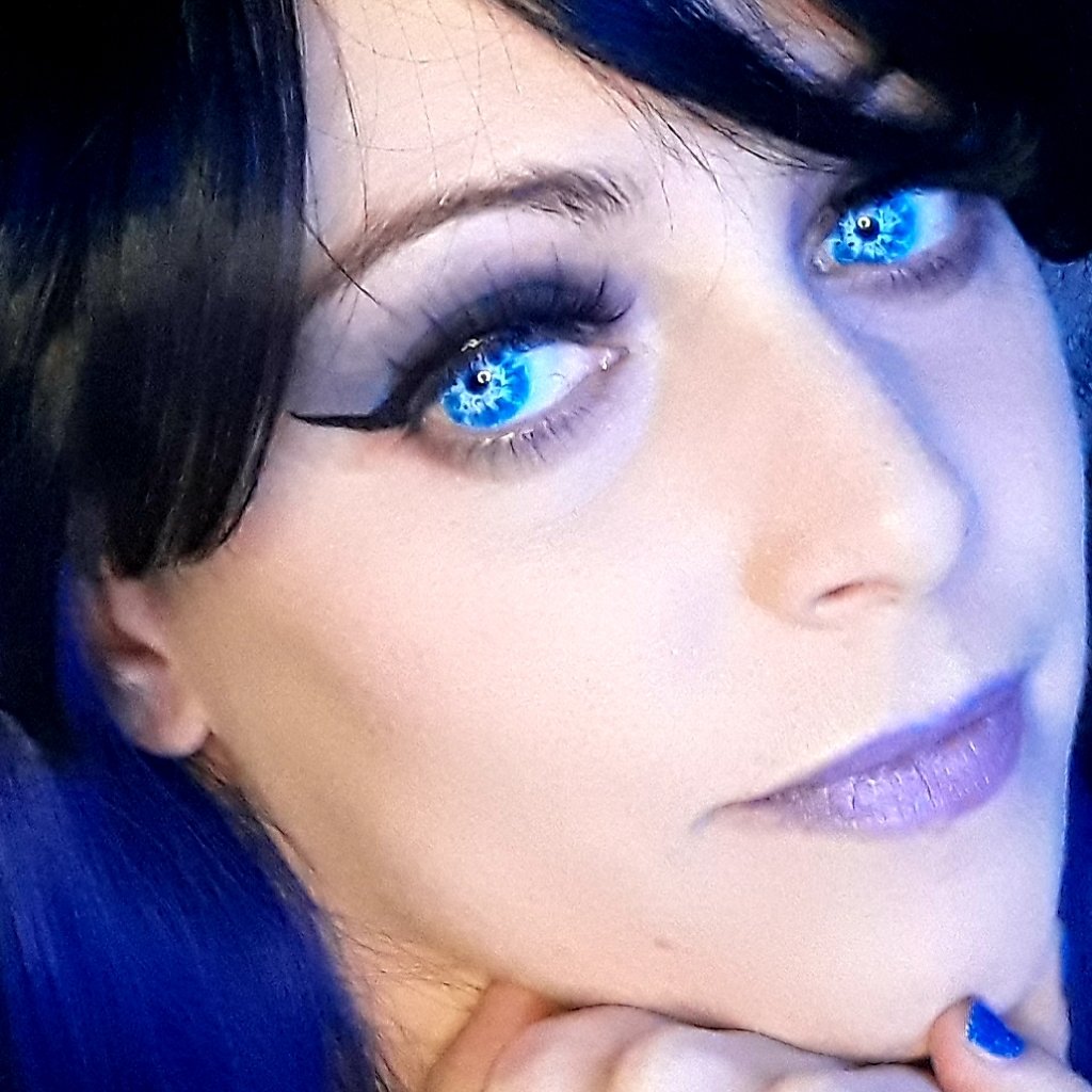 Cosplaydyanne's media