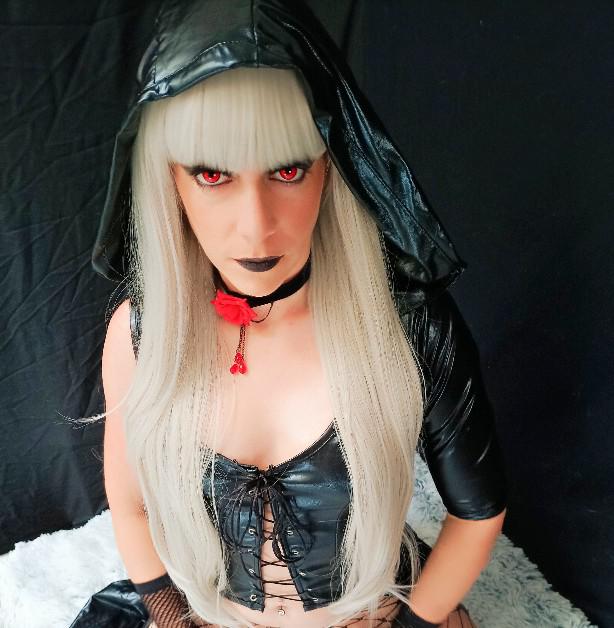 Cosplaydyanne's media