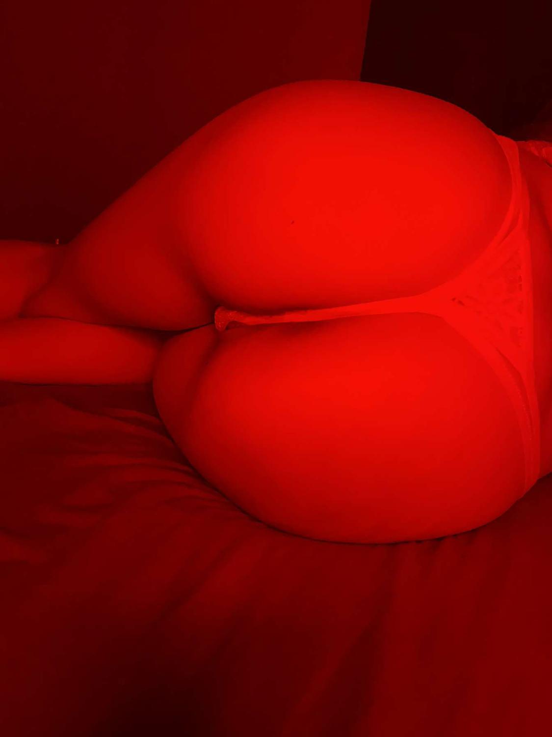 Couple2horny's media