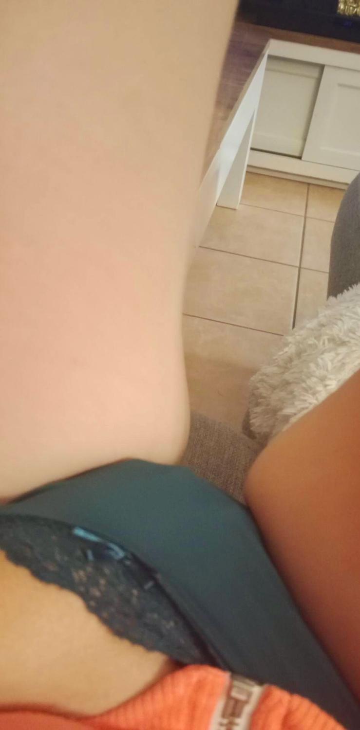 Coupleexhibsexy's media