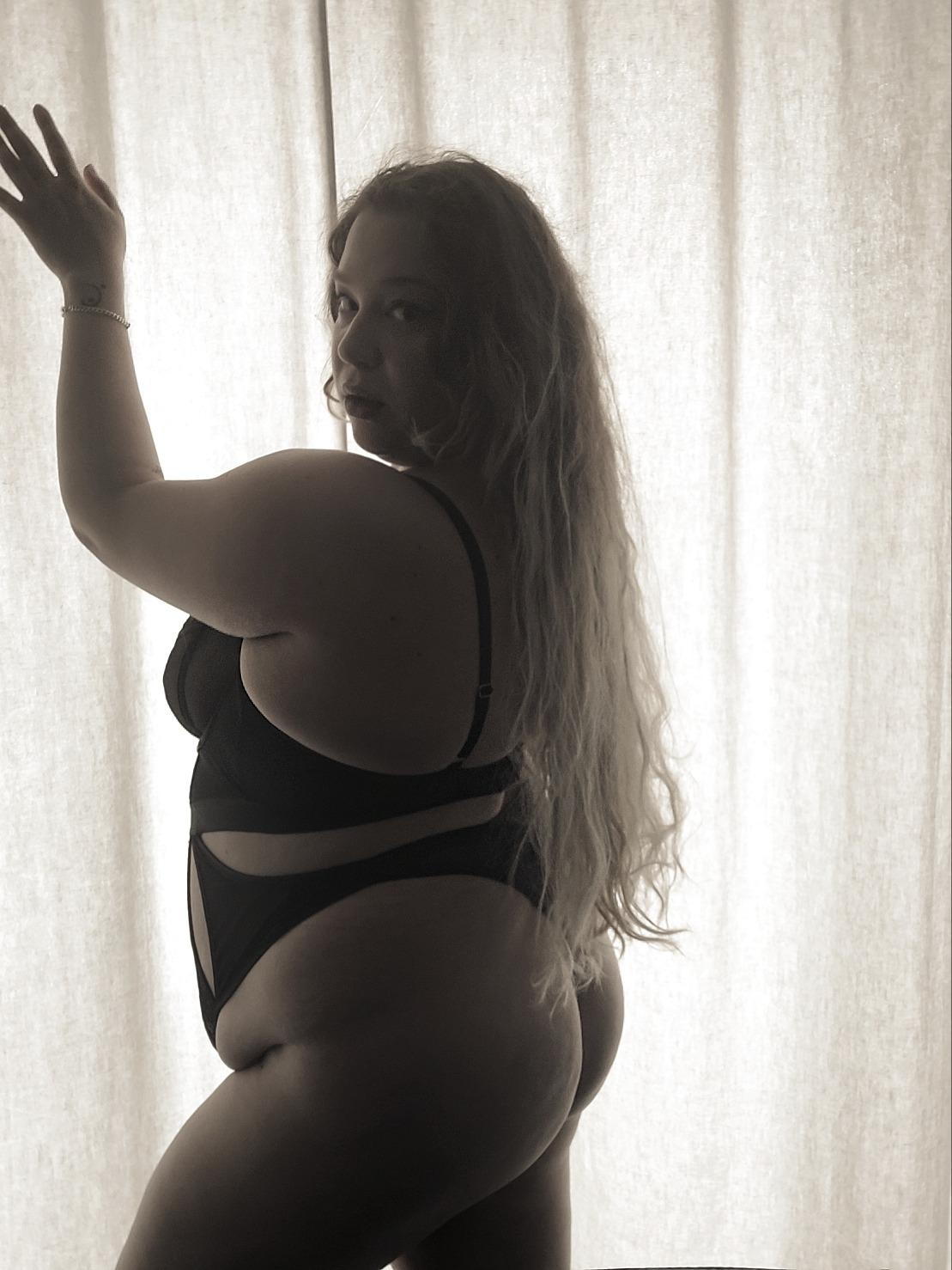 Curves-on-fire's media