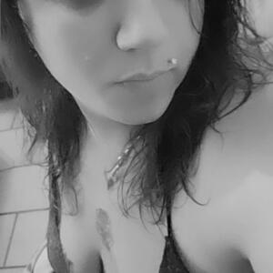 Curvy_sexy2607's media