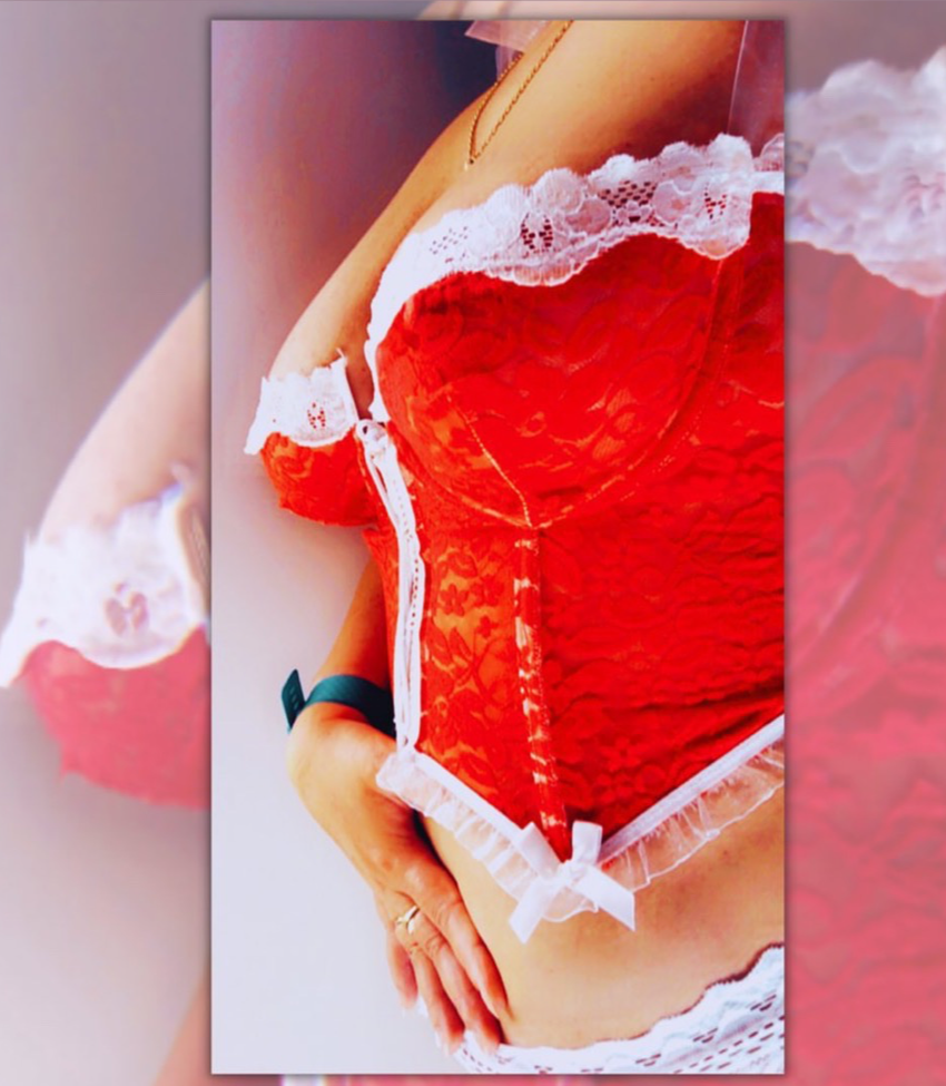 Curvylingerie's media