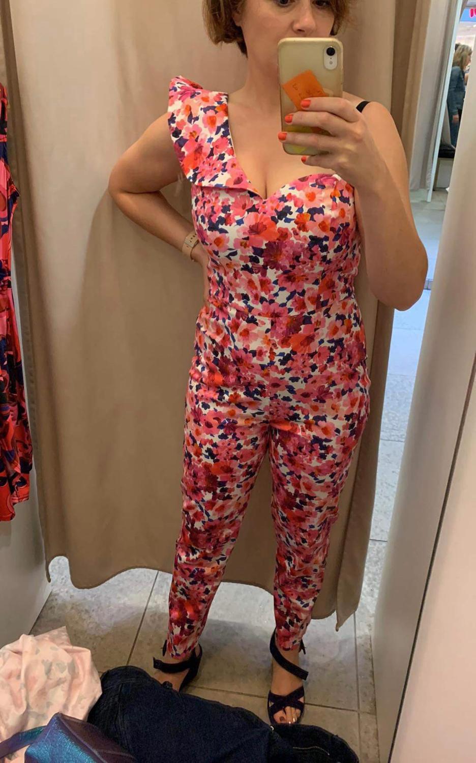 Curvylol63's media