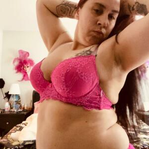 Curvymilf_rosaly's media