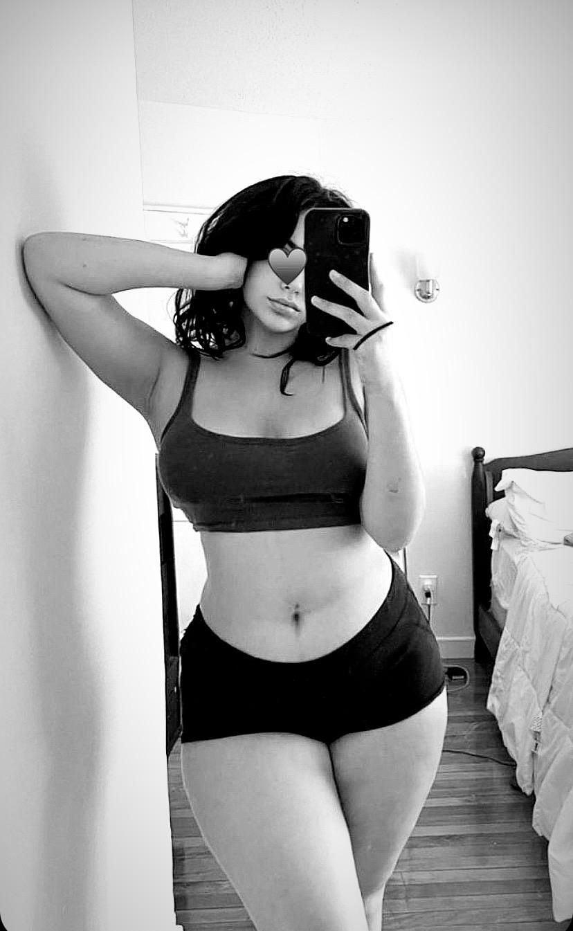 Curvyrose's media