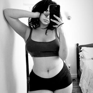 Curvyrose's media