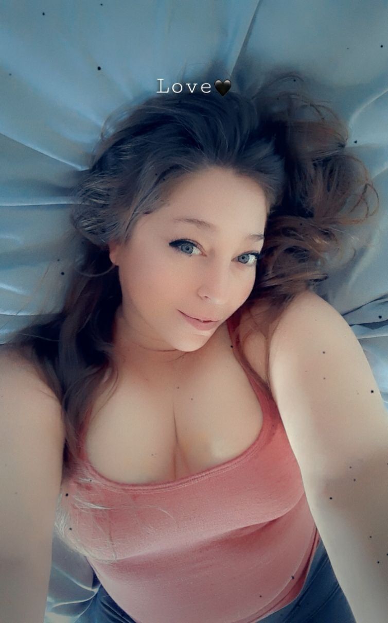 Cynthiapremium's media