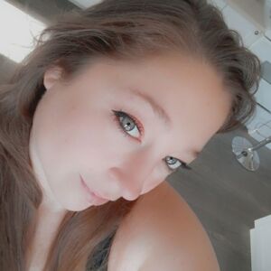 Cynthiapremium's media