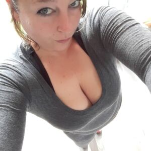 Cynthiapremium's media