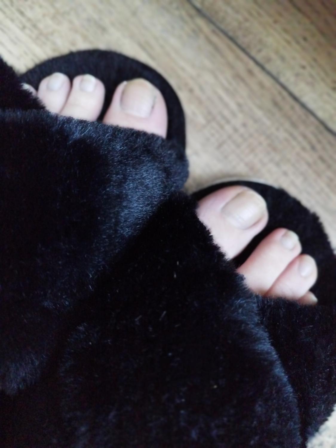 Dahlia_feetgirl's media