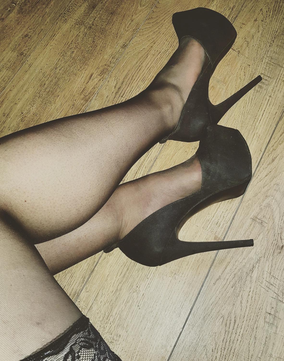 Dahlia_feetgirl's media