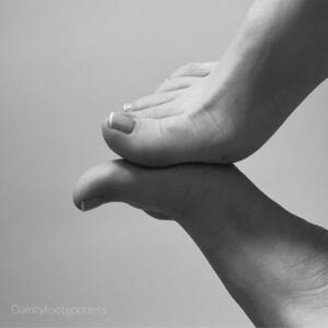 Daintyfootgoddess's media