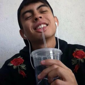 Danielsalvador's media