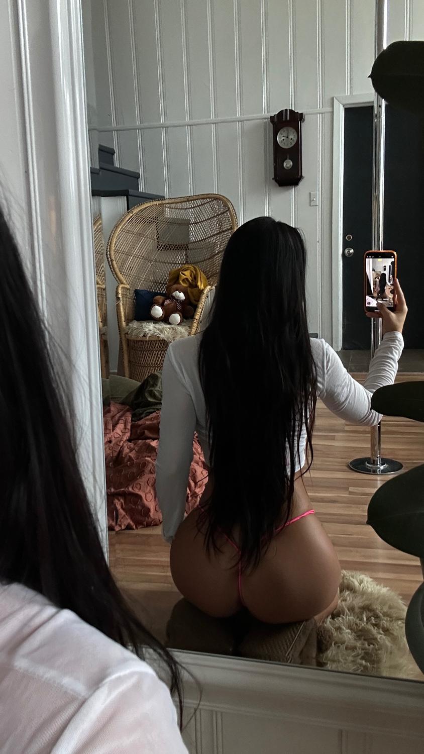 Daphneenadeauu's media