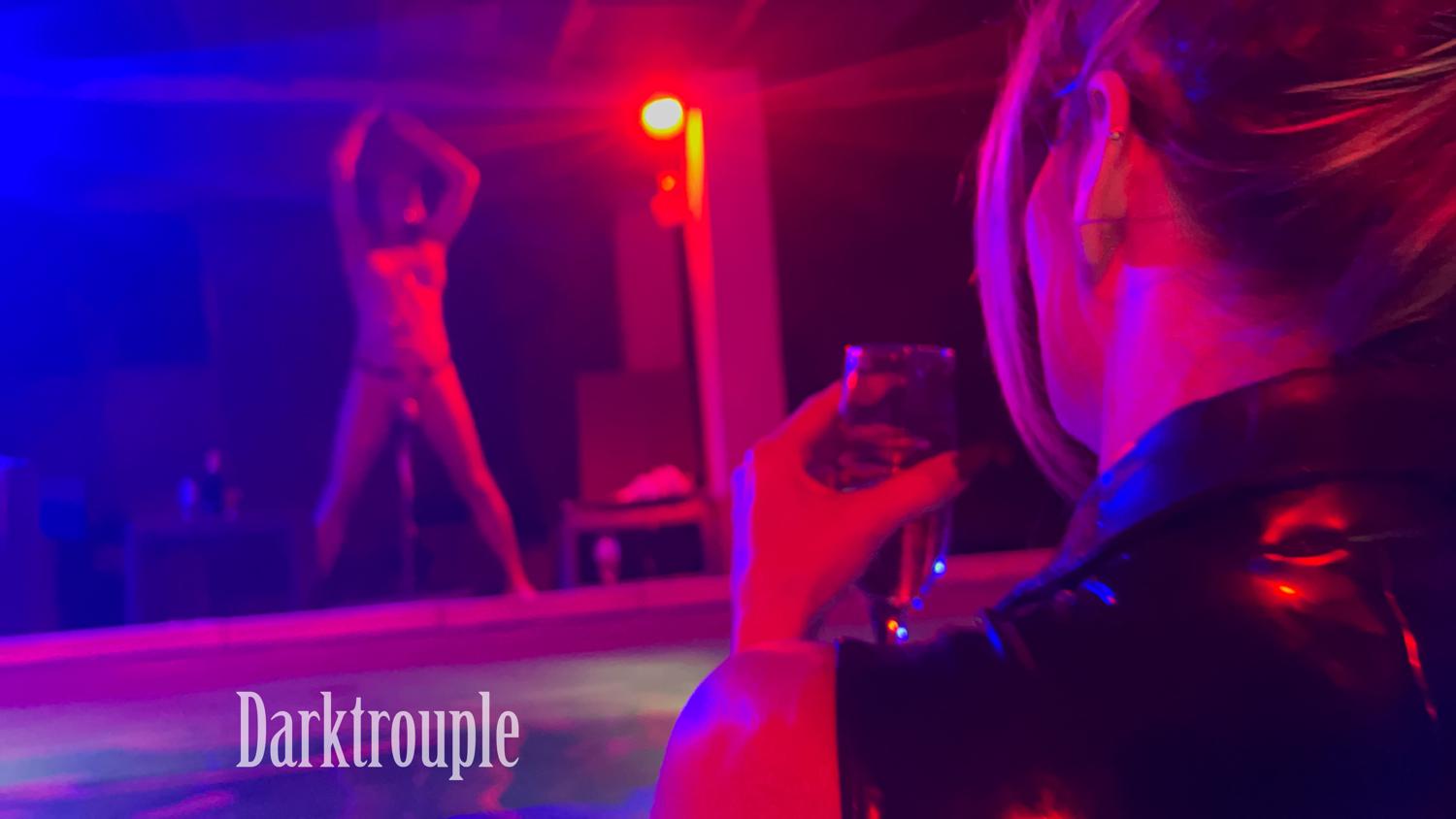 Dark_trouple_bdsm's media