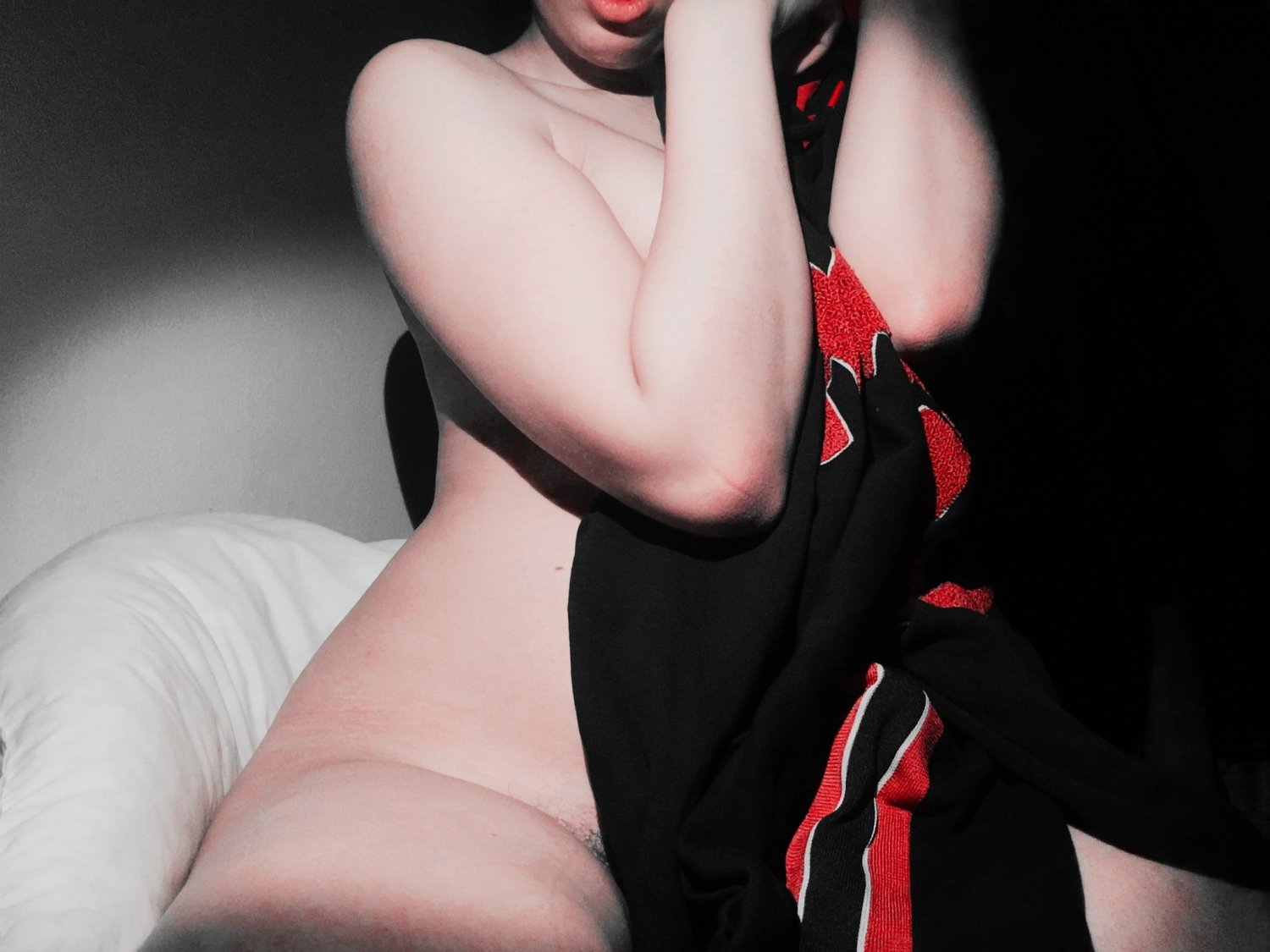 Delicioussuccubus's media