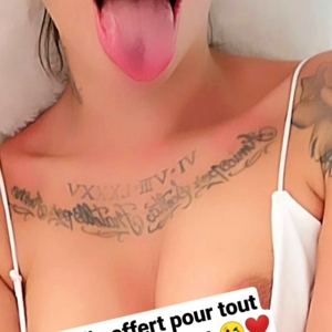 Deshabillemoi's media