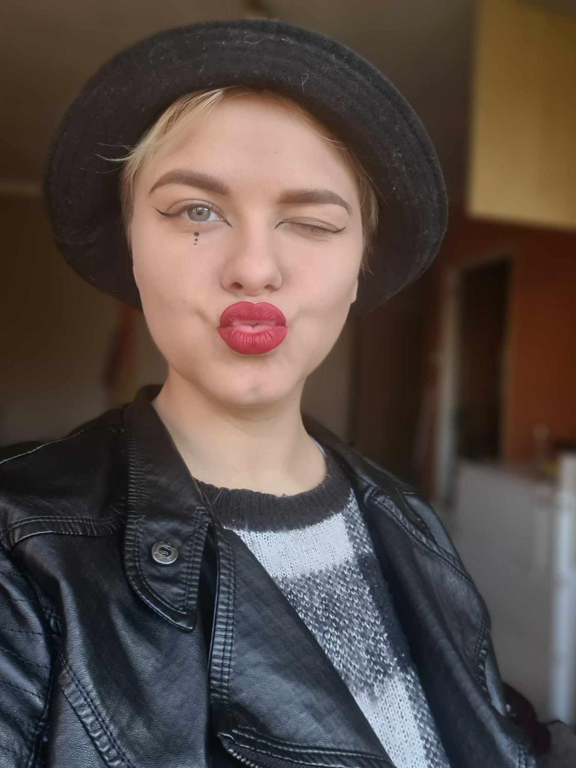 Dewiacjeowacje's media