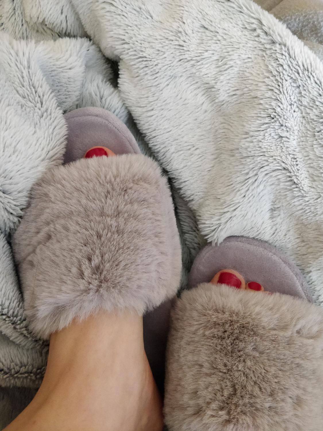 Dianapictnfeet's media