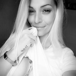 Divinekreine's media