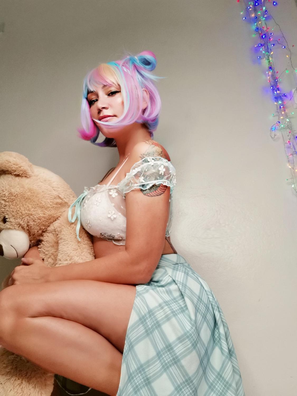 Djinniya's media