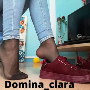 Domina_clara's media