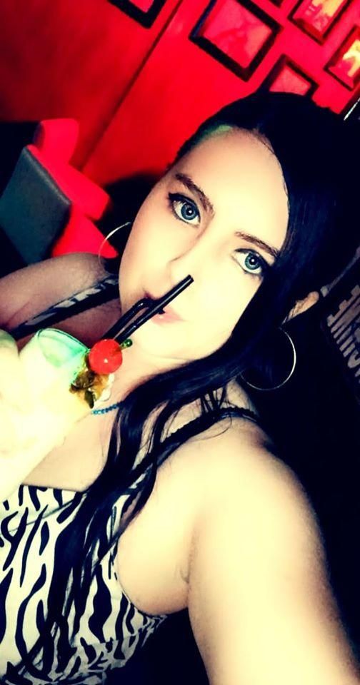 Dominahot4you's media