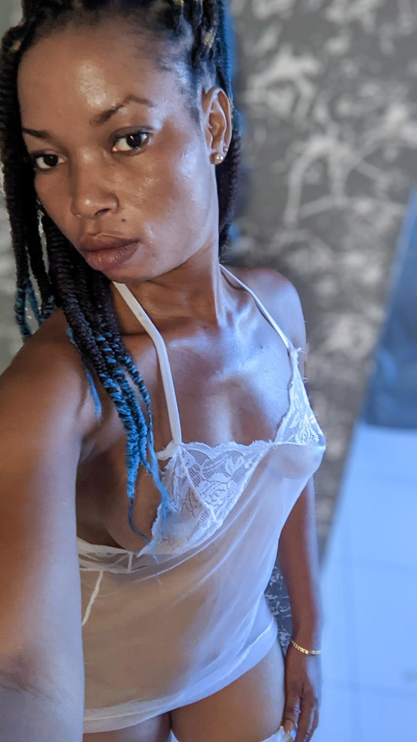 Ebonybaby's media