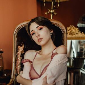 Eileen-Wisteria's media