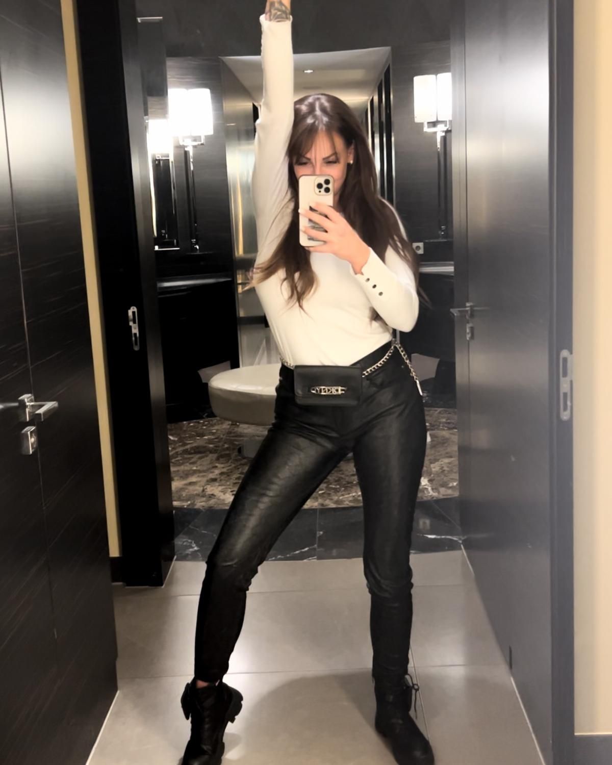 Elaina_dilara's media