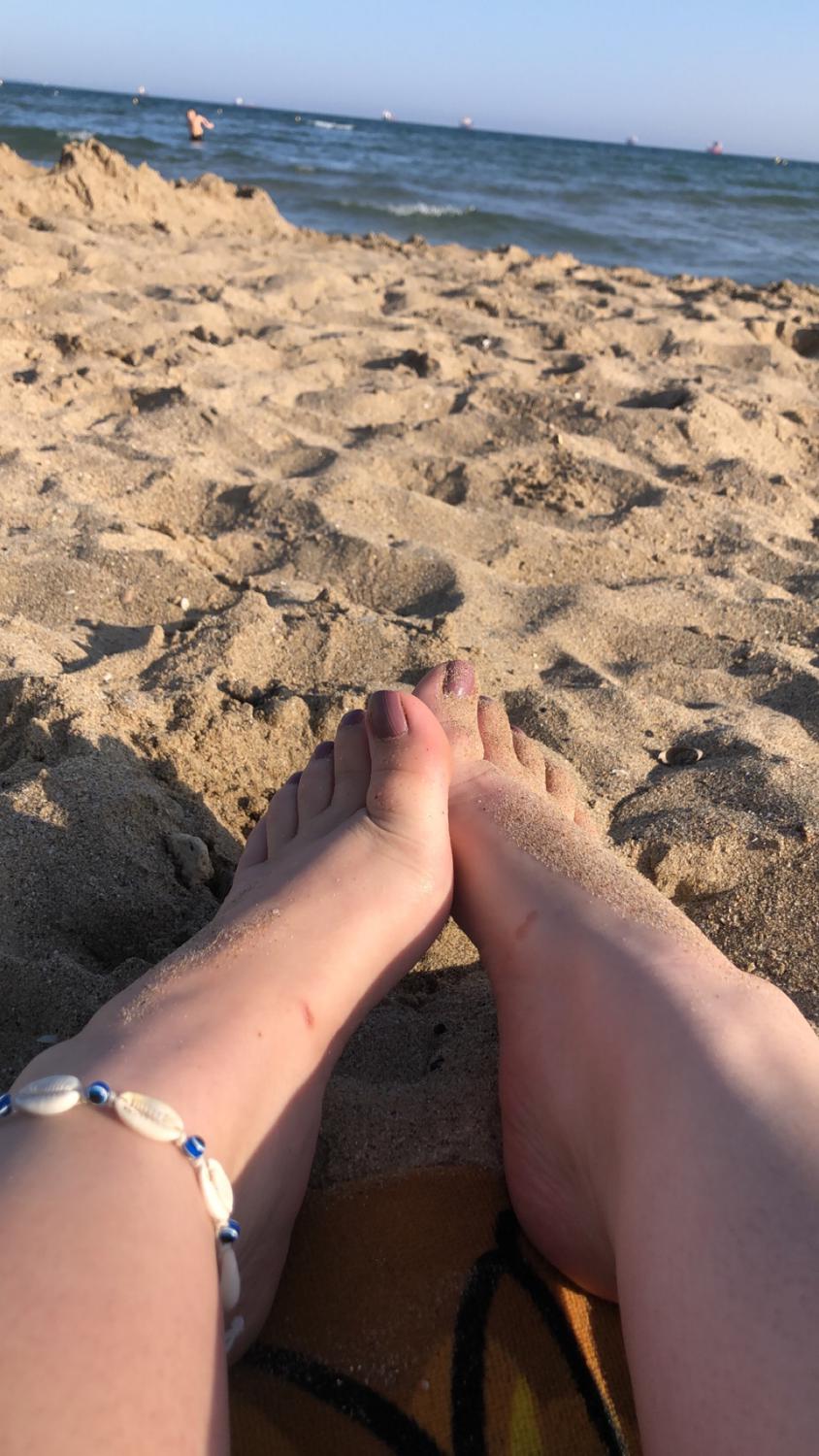 Elea_feet's media