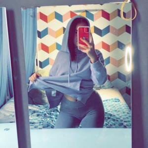 Elisaprrr0's media
