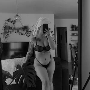 Elise_butterfly's media