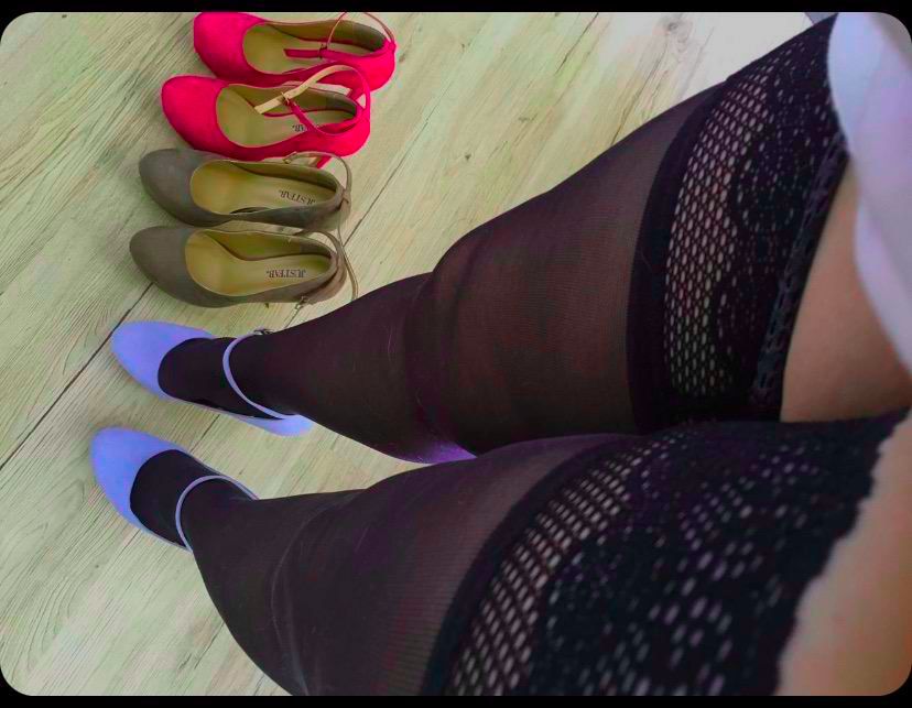 Elise_heels's media
