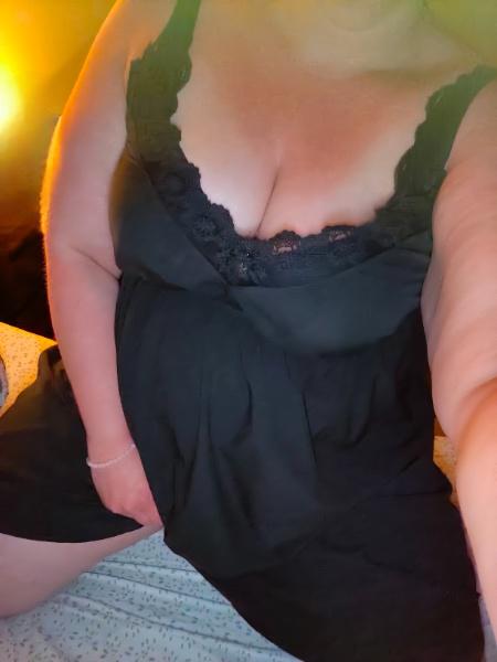 Elle_curvylove's media
