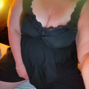Elle_curvylove's media