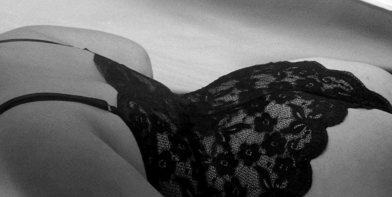 Ellea-lingerie's media