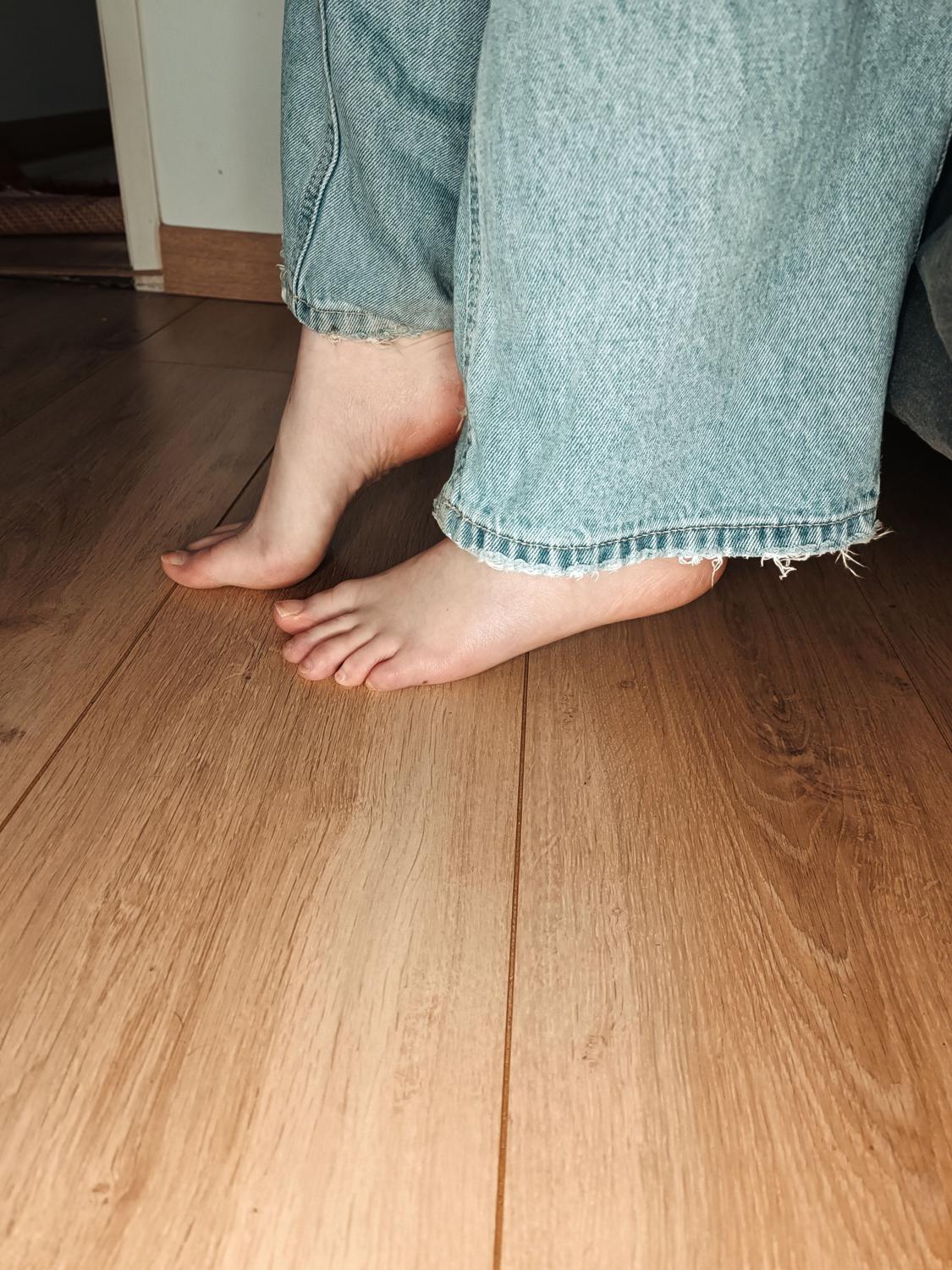 Elliaa's media