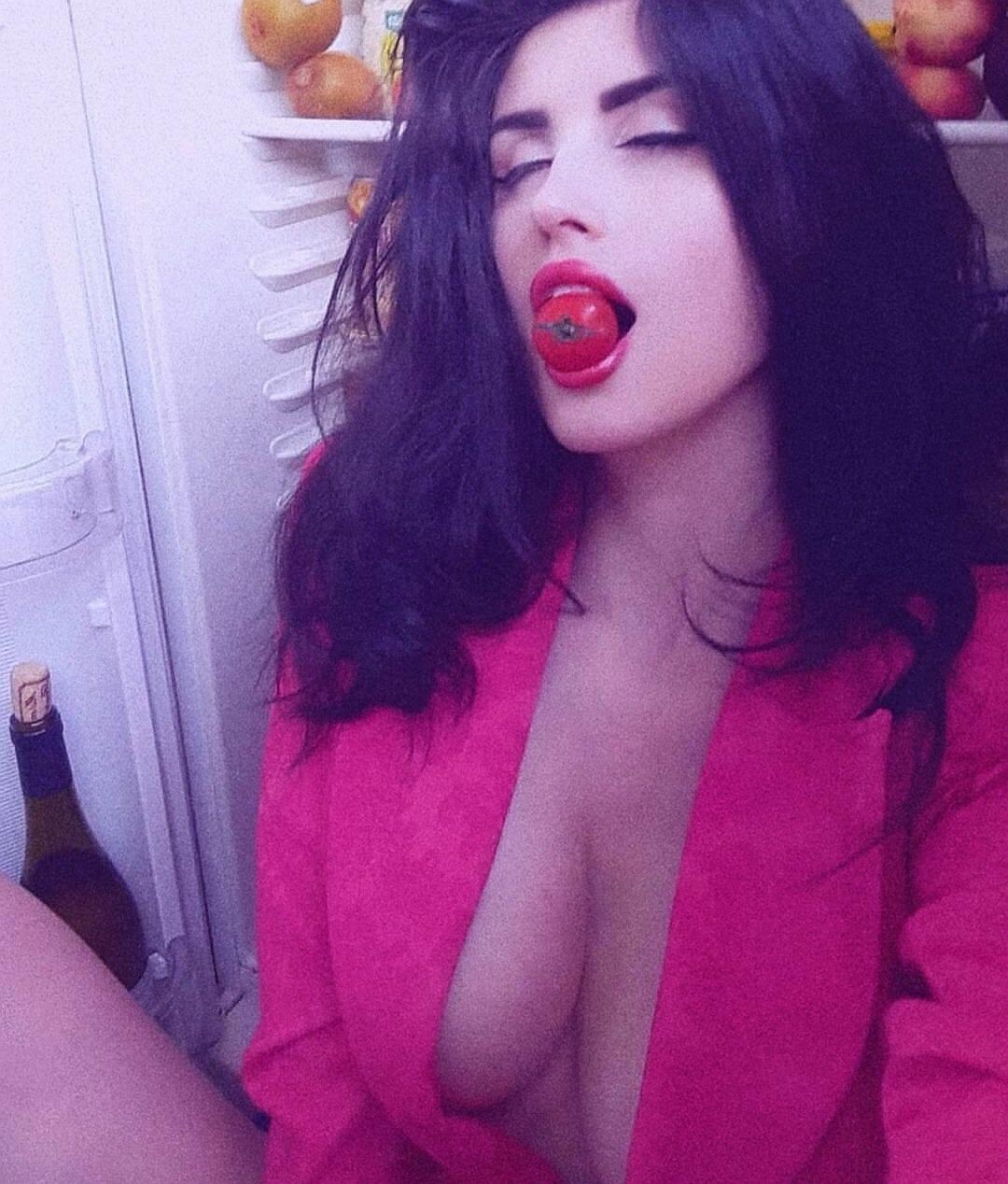 Elsao's media
